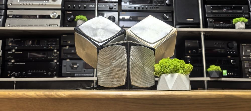 Акустика Grundig Cube Box Audiorama 700/4Ω