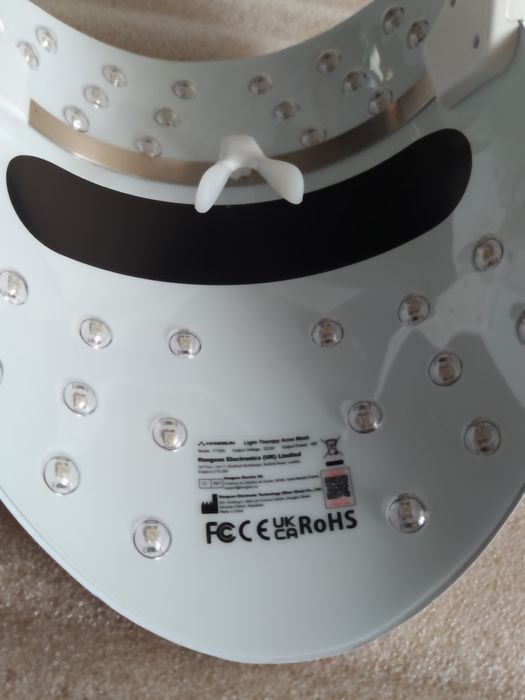 Світлодіодна LED маска Hangsun Light Therapy FT350