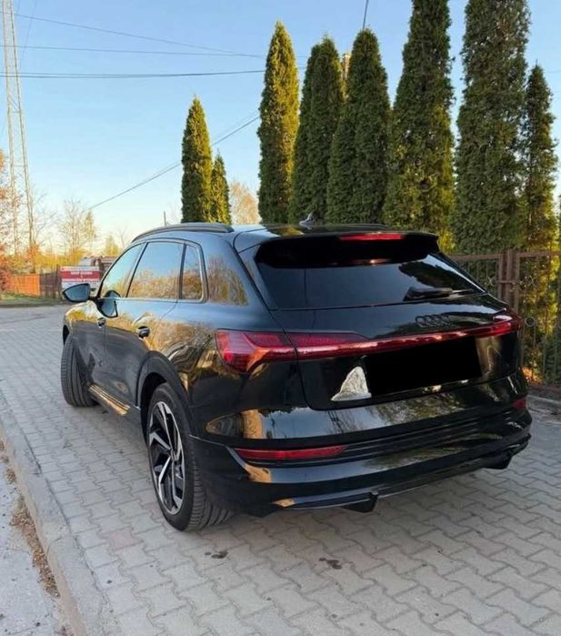 Audi e-tron S Line 2021