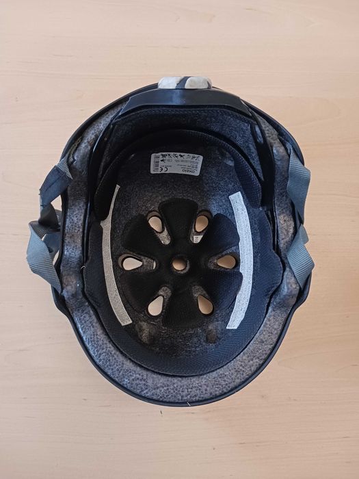 Capacete Oxelo Play 5 para criança