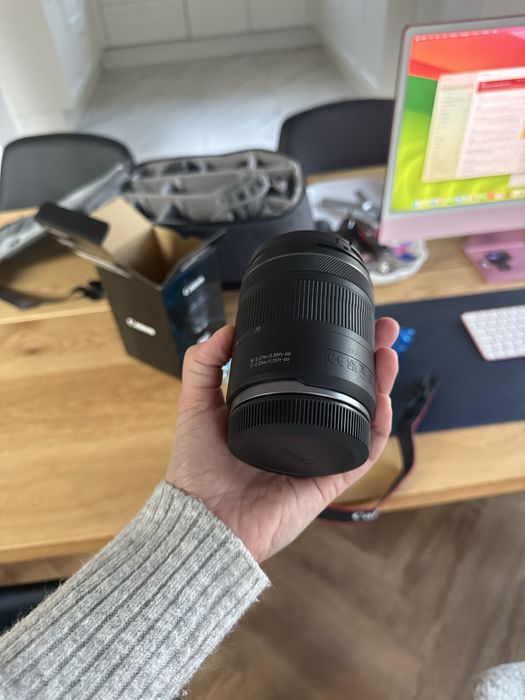 Obiektyw canon RF 28-70mm f/2.8 IS STM