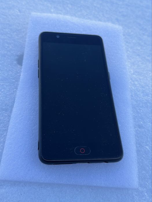 ZTE  Nubia   M2.