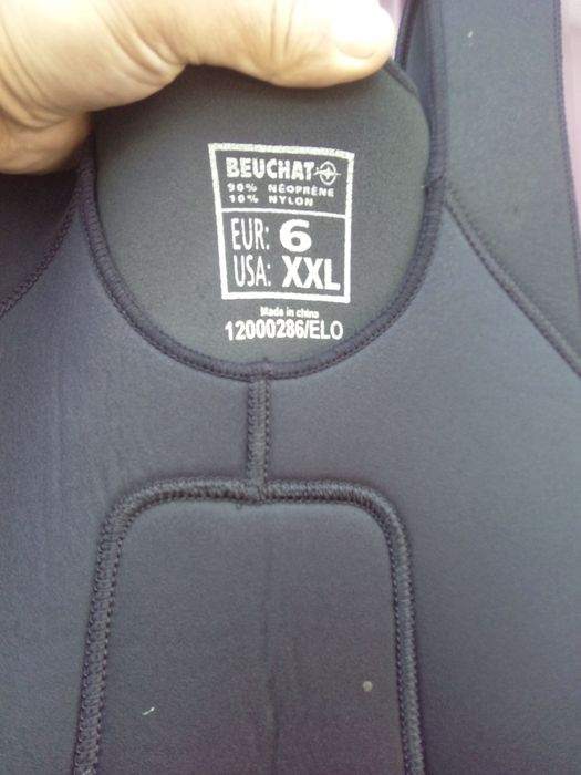 Гідрокостюм   гидрокостюм   водолазний костюм.  XXL.  Роз. 6 .ТОВ.0,5см