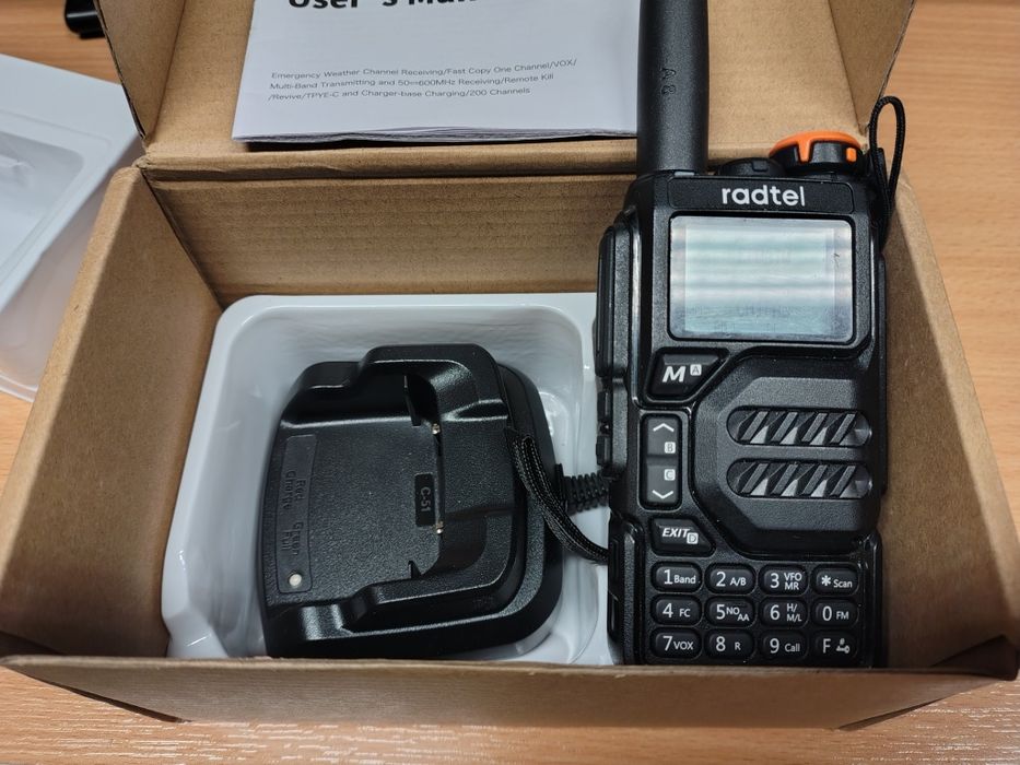 Krótkofalówka radiotelefon przenośny Radtel RT-590 pasmo lotnicze air