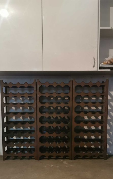 Garrafeira Modular Empilhável Castanha (24 Níveis / 96 Garrafas)