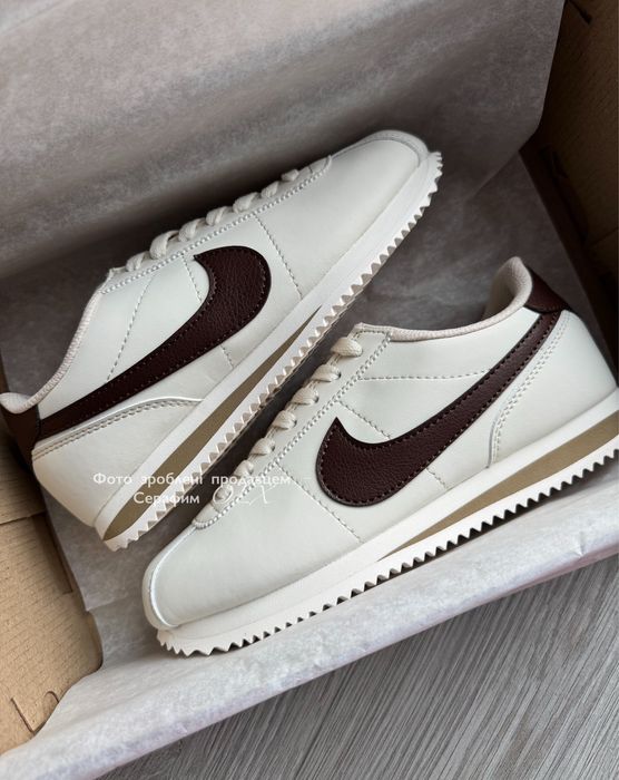 NEW Nike Cortez Shoes Beige (in box)