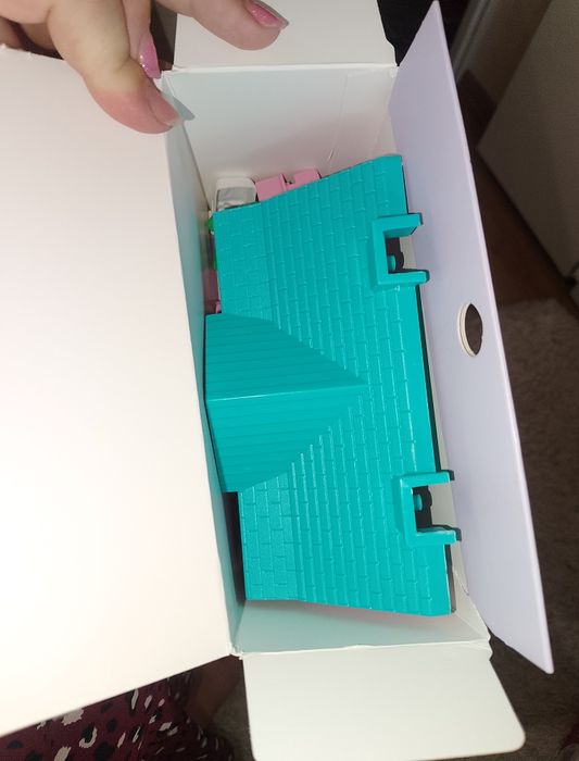 Zabawka domek z akcesoriami