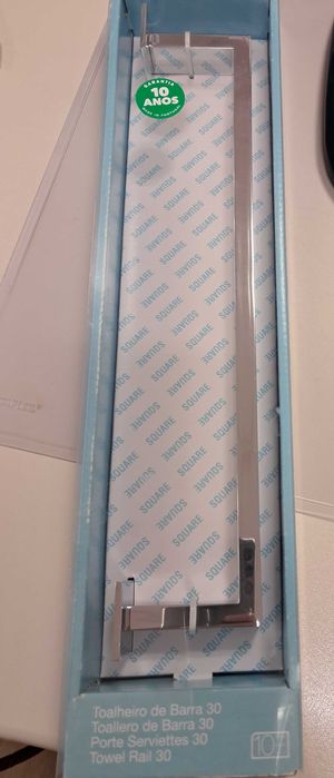 Vendo toalheiro 30 cm Novo
