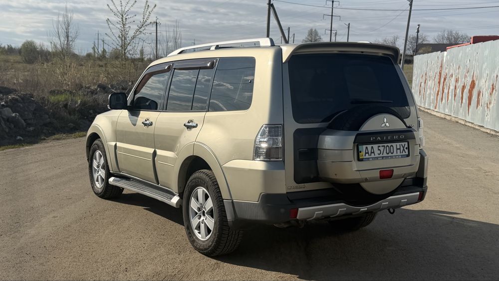 Mitsubishi Pajero Wagon 3.0