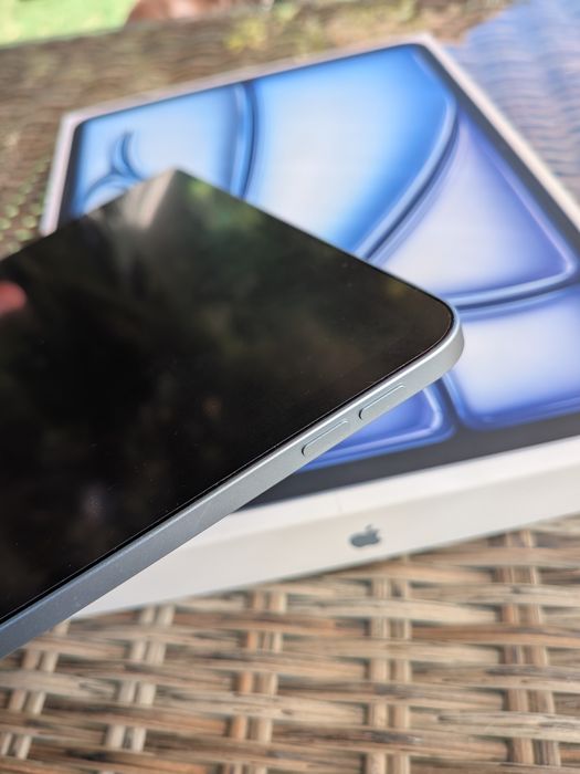 iPad Air 13" Wi-Fi 128GB, Azul