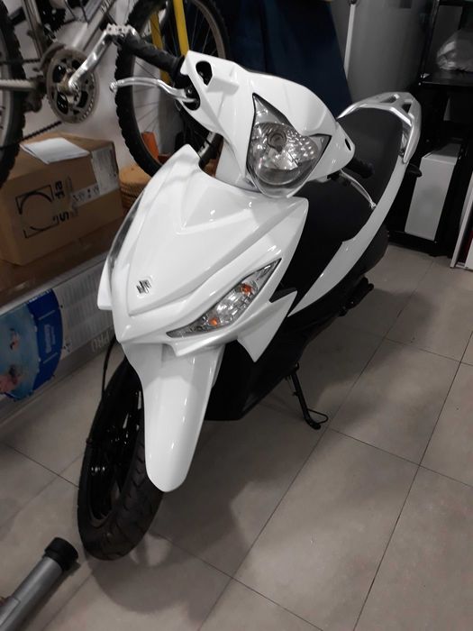 Suzuki Adress 110 como nova
