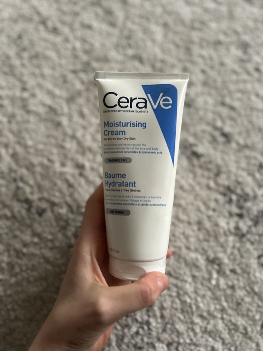 CeraVe зволожуючий крем для сухої шкіри, 177 мл
