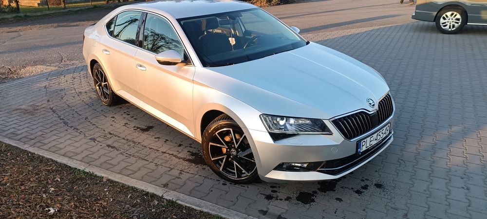 Sprzedam Skodę superb 20TDI 150KM