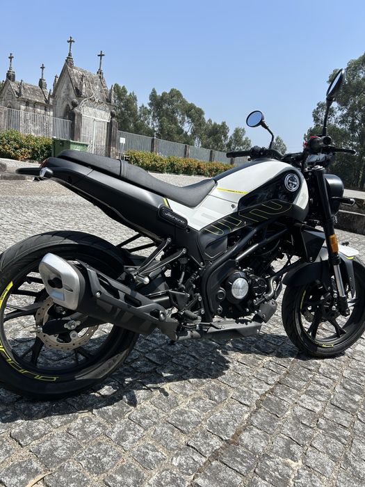 Benneli leoncino 125