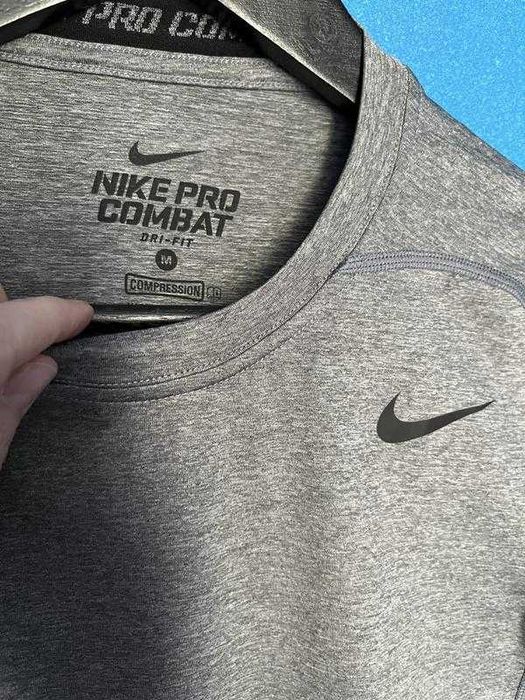 Компресійна футболка Nike Pro Combat