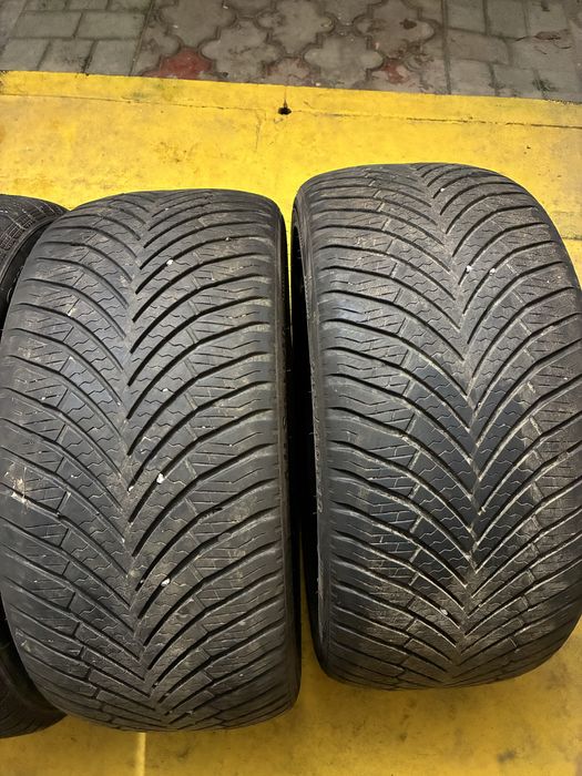 Шини зимні R18 245/40 Green-Max