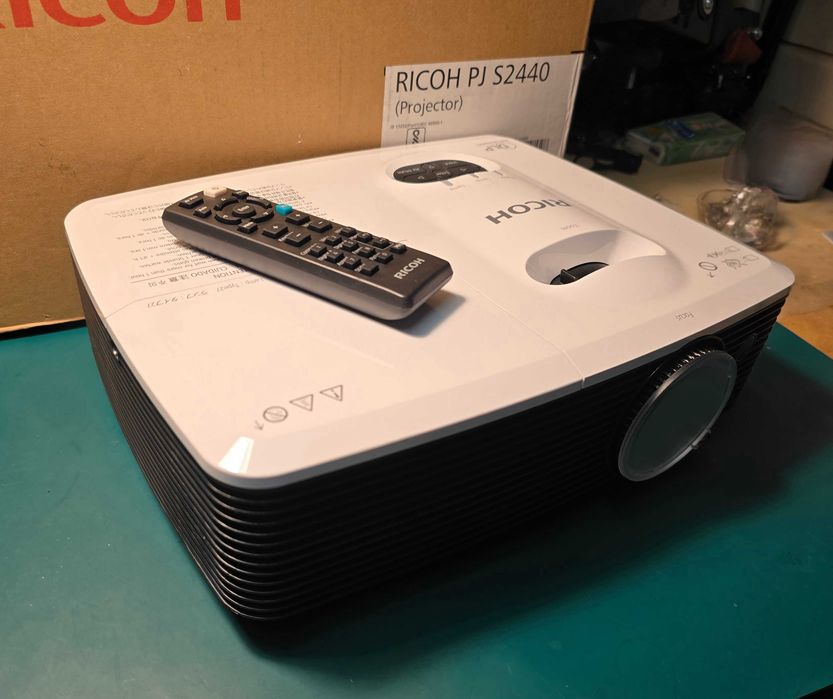 Projektor Ricoh PJ S2440