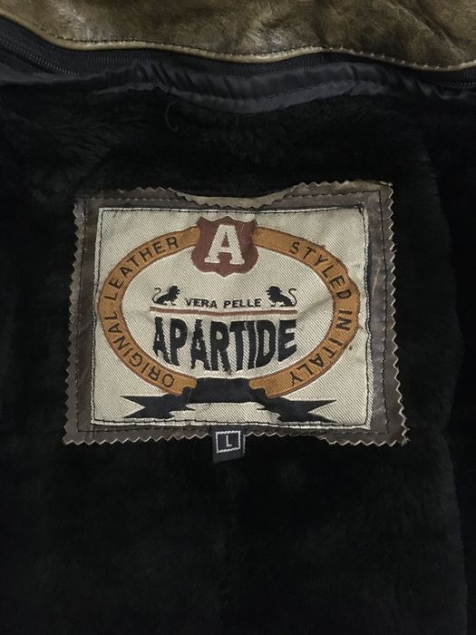 Куртка байкерская бу. Натуральная кожа.