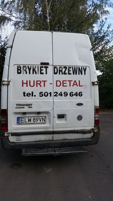 Brykiet drzewny z trocin kominkowy opał Łódź