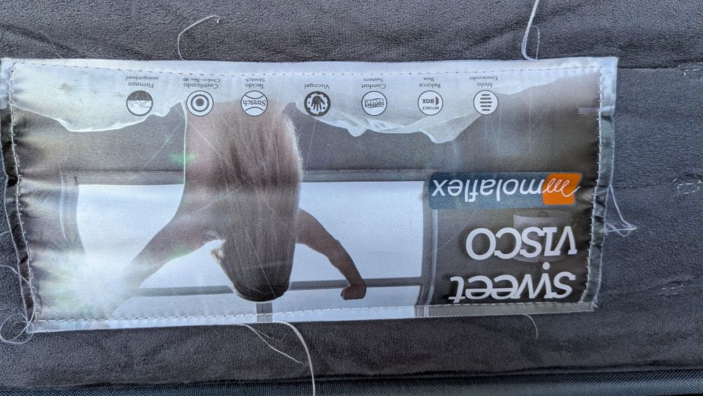 Cama box com colchão molaflex