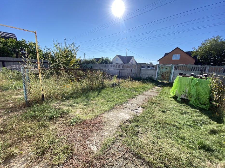 Продаж будинку с. Озерна, центр