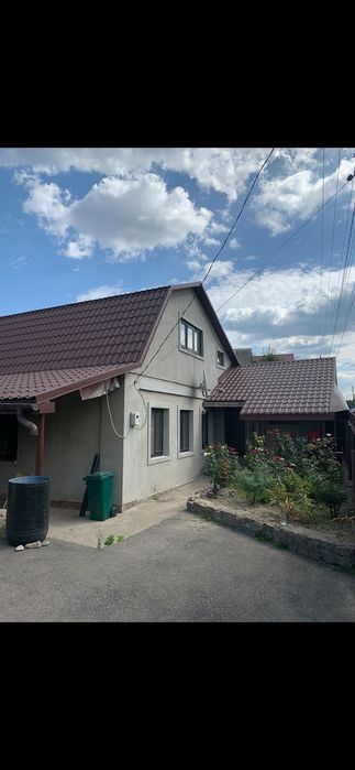 Довгострокова оренда будинку