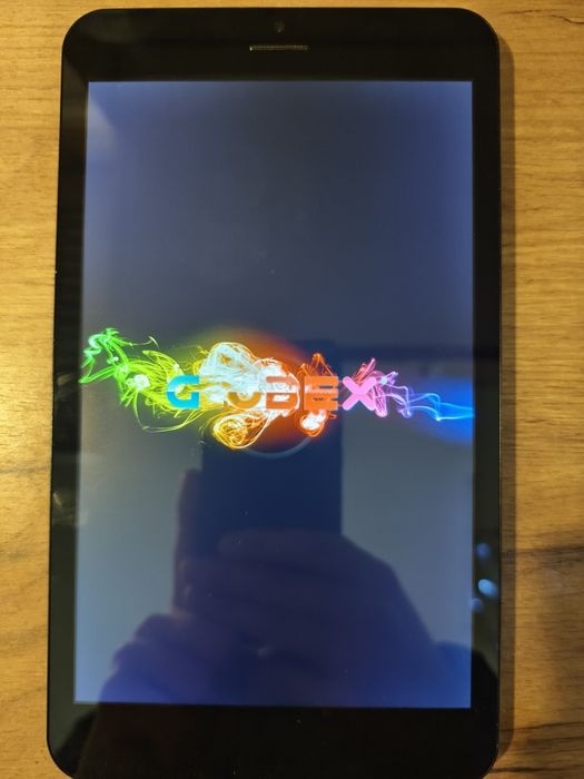 Tablet Globex GU8012C 2015