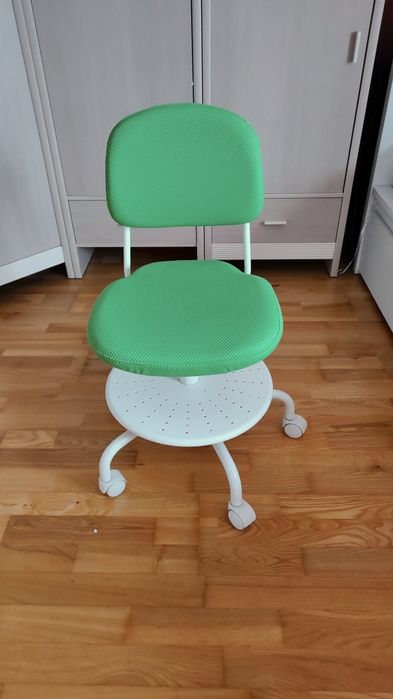 Krzesło Ikea Vimund zielone