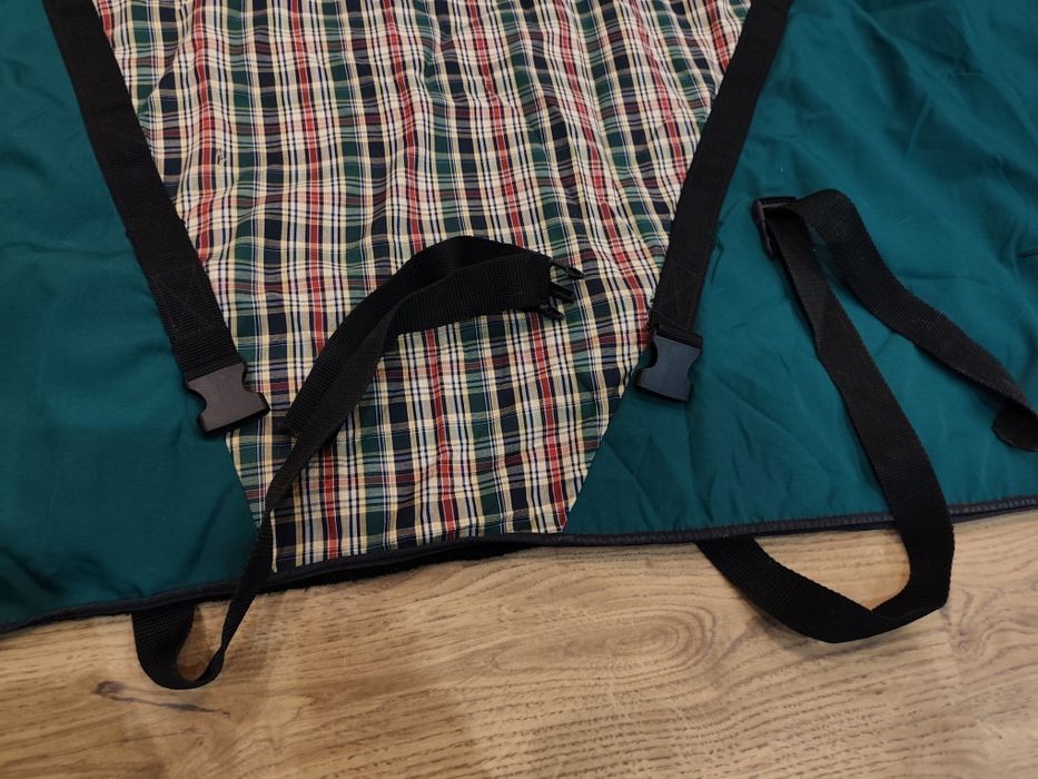 Derka stajenna 125 cm