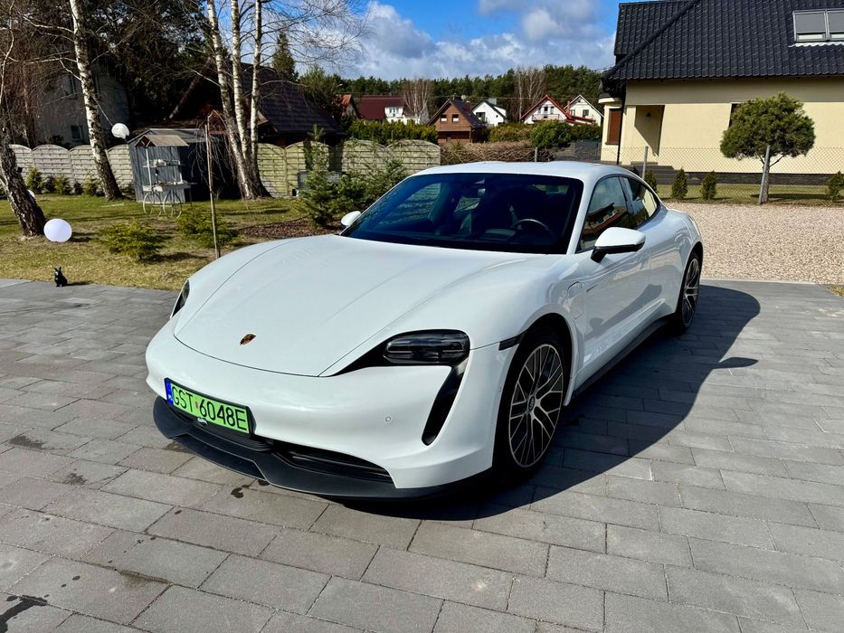 Porsche Taycan Head Up / ACC / Performance / Stan BDB