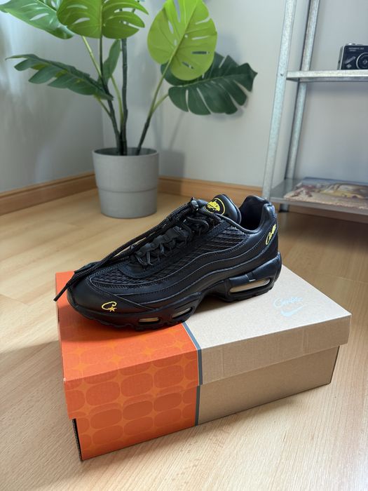 Corteiz Honey Blacks