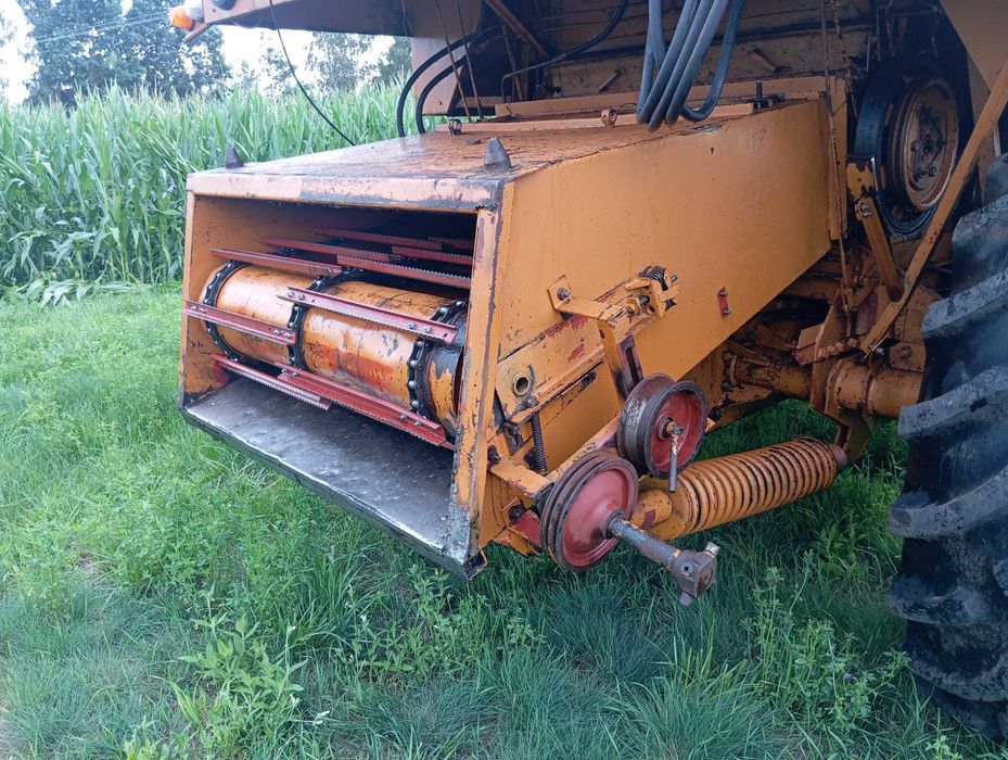Części bizon super zo 56 skrzynia heder wózek