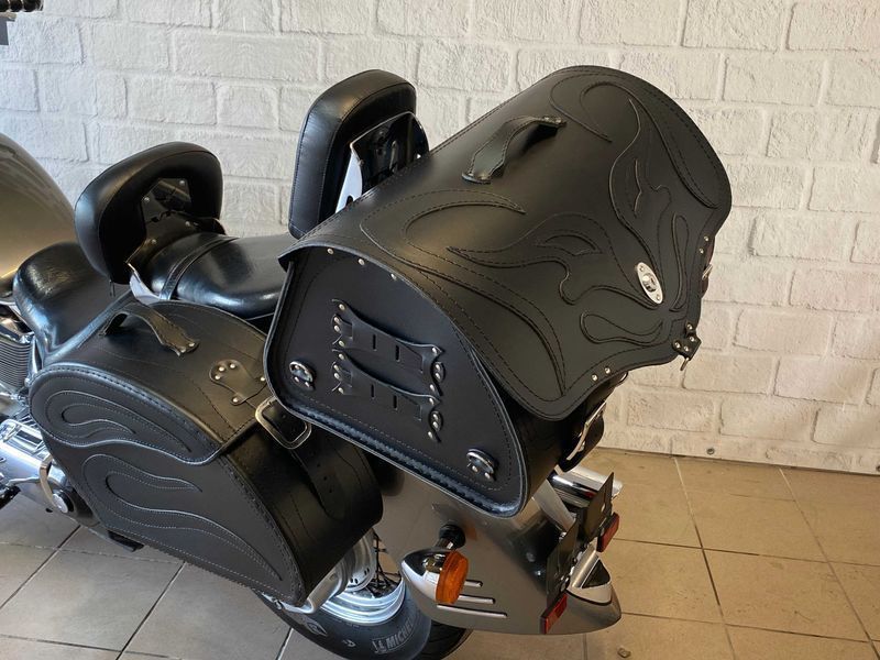 Kufer sakwy skórzane komplet honda yamaha suzuki kawasaki