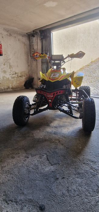 Suzuki LTZ k9 com extras