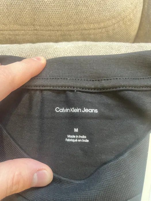 Футболка Calvin Klein розмір М