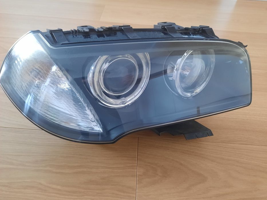 Lampa prawa xenon bmw x3 e83 dynamiczny skrętny