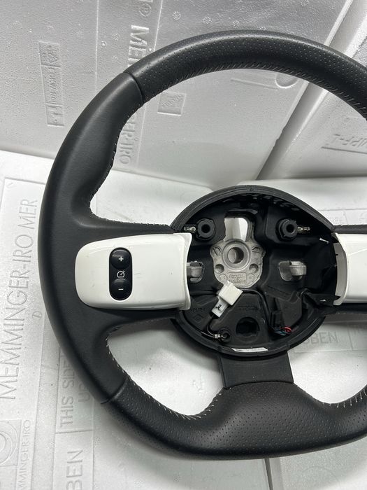 Volante renault twingo 3
