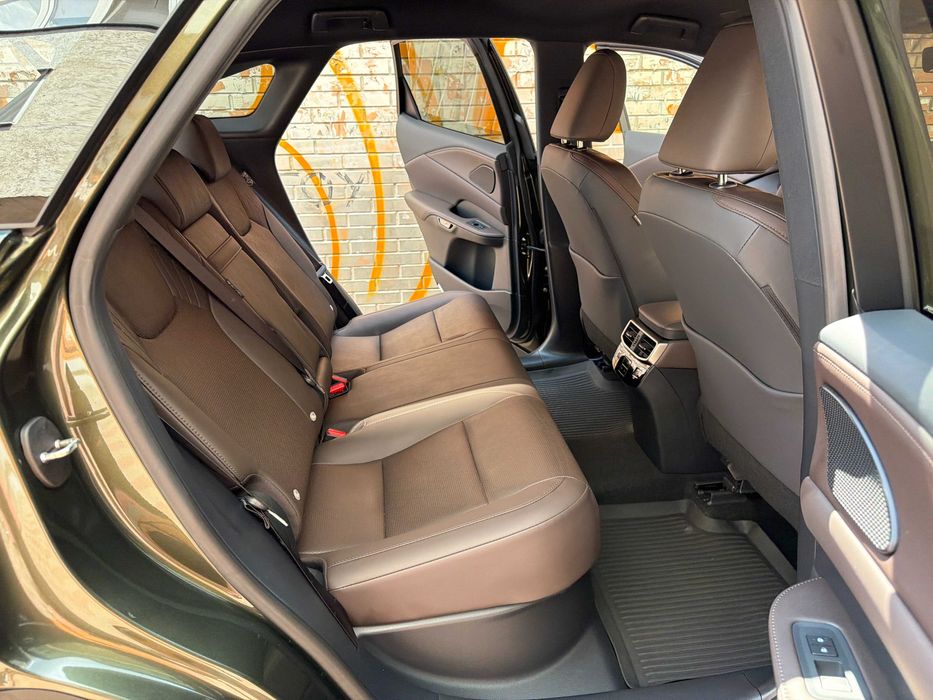 Lexus RX 2025 VIN JTJCHBJA502020626 фото оголошення 18 з 24