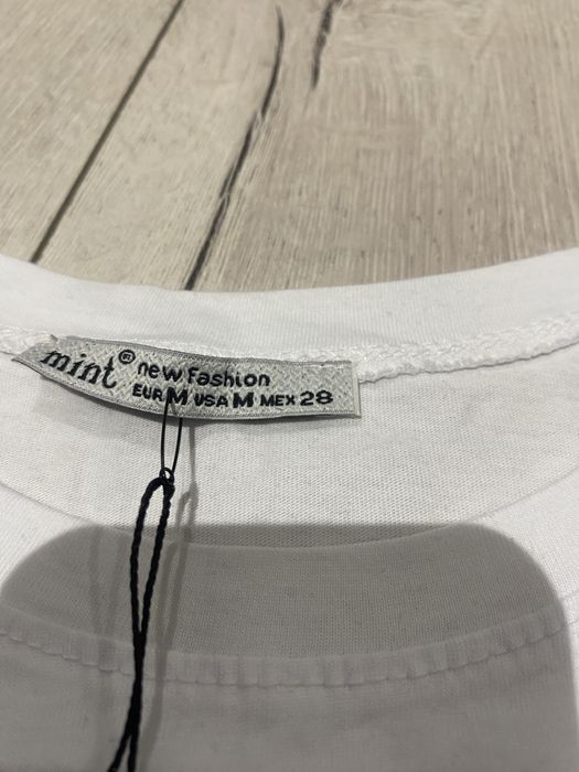 Tshert z cerkoniowym serduszkiem