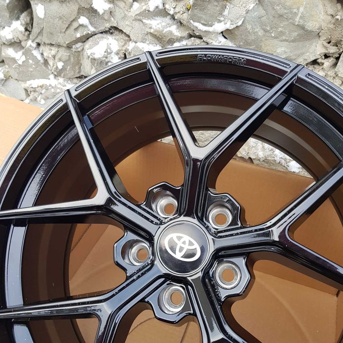 Диски НОВІ  R17 5x114,3 Toyota Avalon Camry Corolla Lexus ES NX UX KIA Hyundai Nissan Rogue Leaf Juke