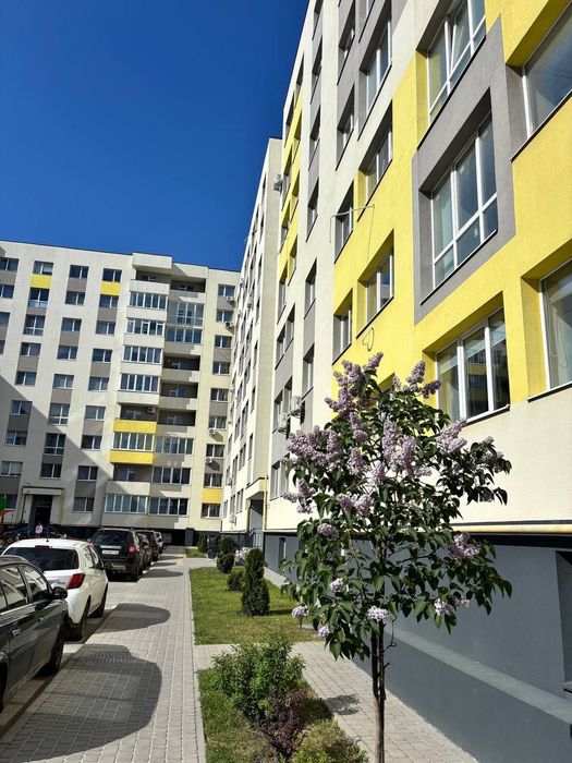 Продаж крутої 2-во кім.кв. в зданій та заселеній новобудові