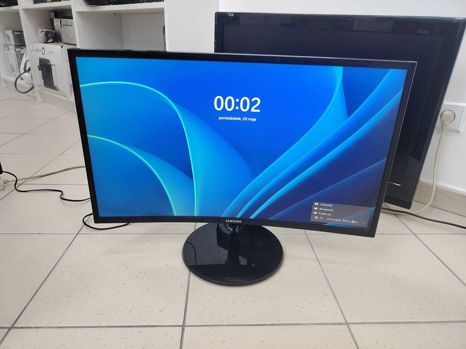 Monitor SAMSUNG C27F390FHU 27" 1920x1080px