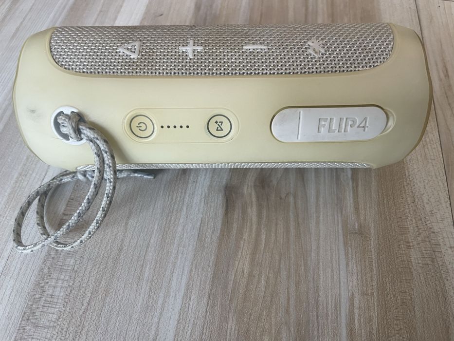 JBL Flip4 biały glosnik UŻYWANY