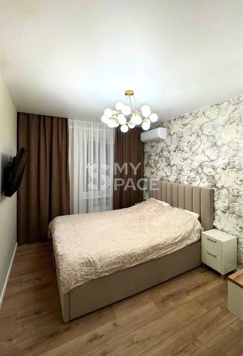 Затишна Євро3кКв Голосіївський ВДНХ Виставковий Метрополіс Нова Англія