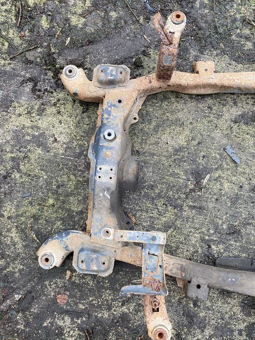 Sanki Wózek Kołyska Belka Przednia Przód Opel Astra G II Zafira A