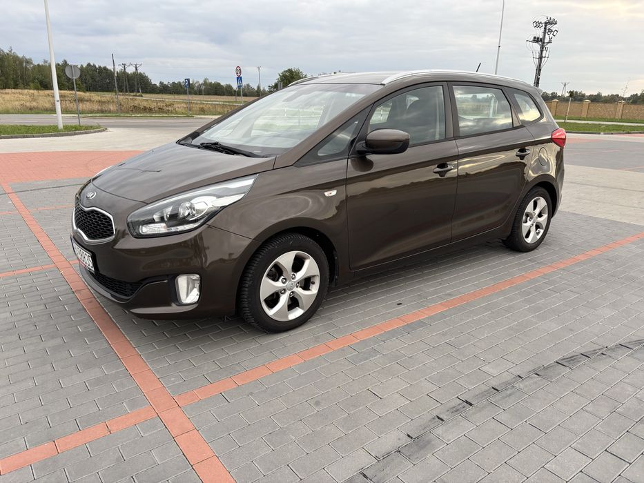 Kia Carens