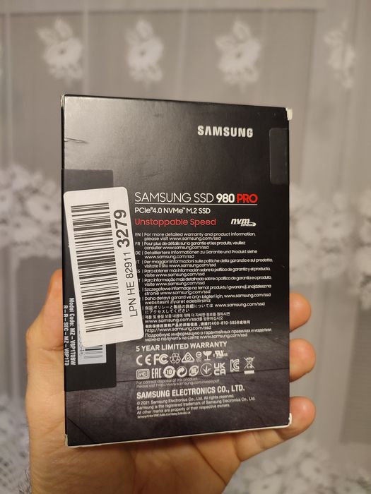 Smycz do telefonu + SSD Samsung 980 PRO 1TB M.2 NVMe PCIe Gen 4.0 x4