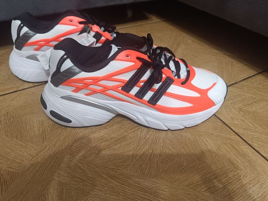 Adidas XLG 2.0 ADISTAR