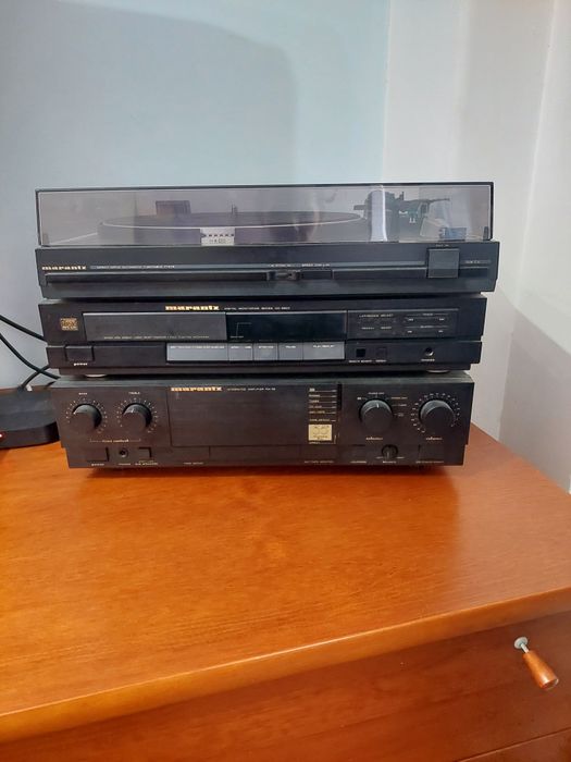 Sistema de som MARANTZ