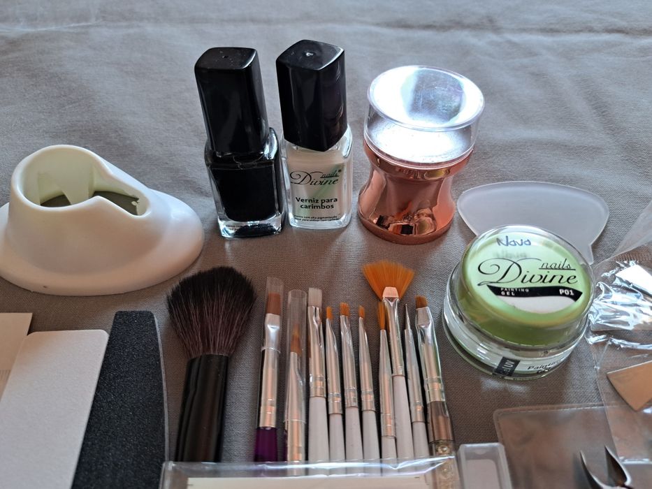 Conjunto de material para unhas